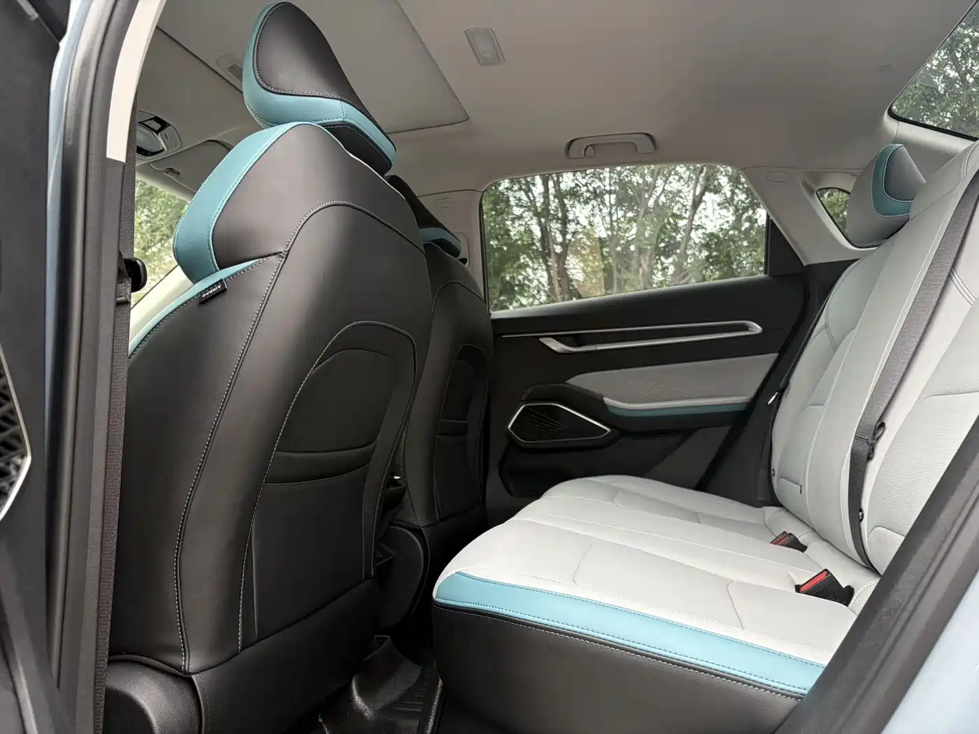 Geely Emgrand, фото 12