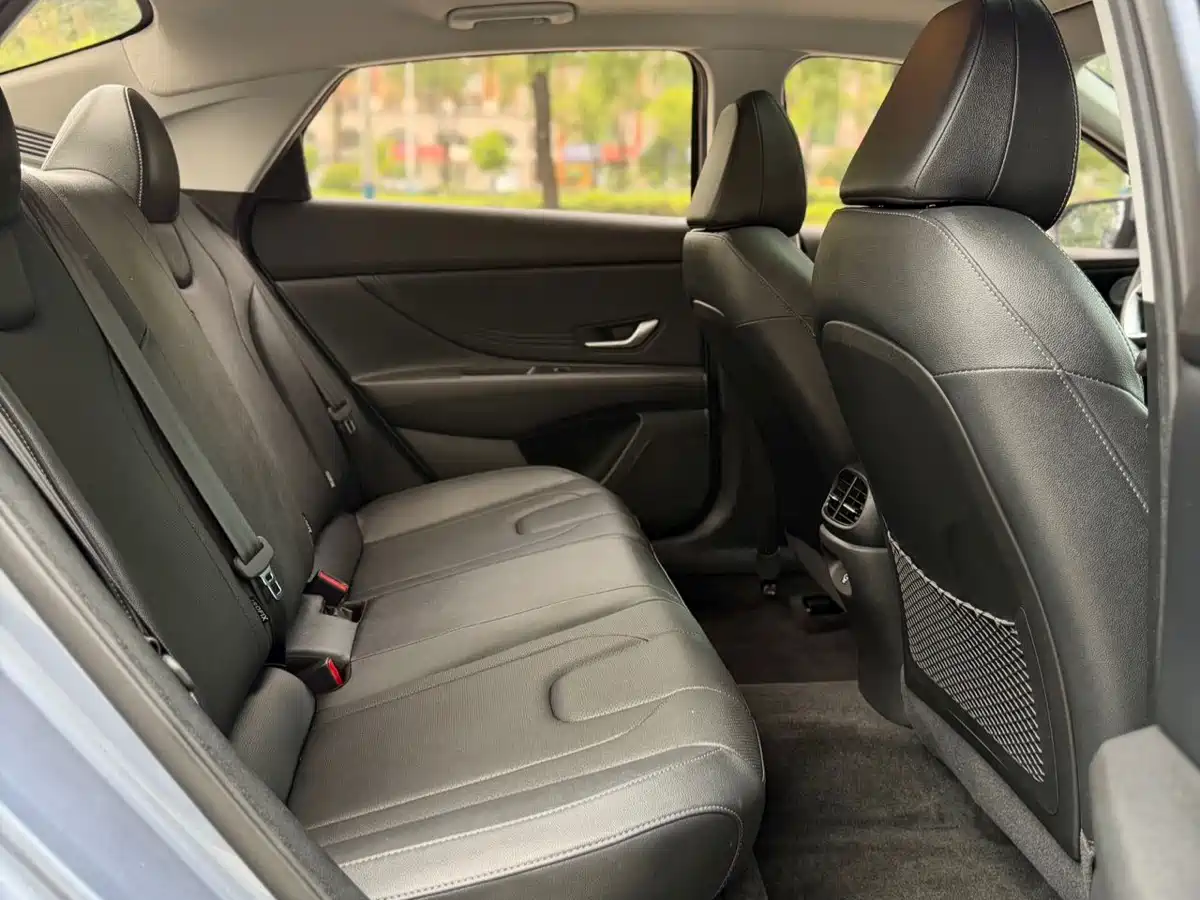 Hyundai Elantra, фото 4