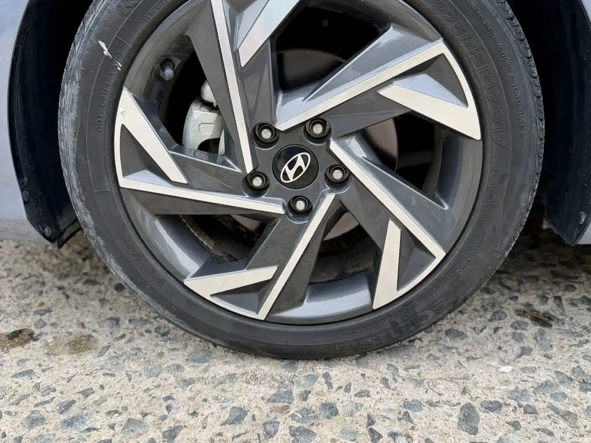 Hyundai Elantra, фото 23