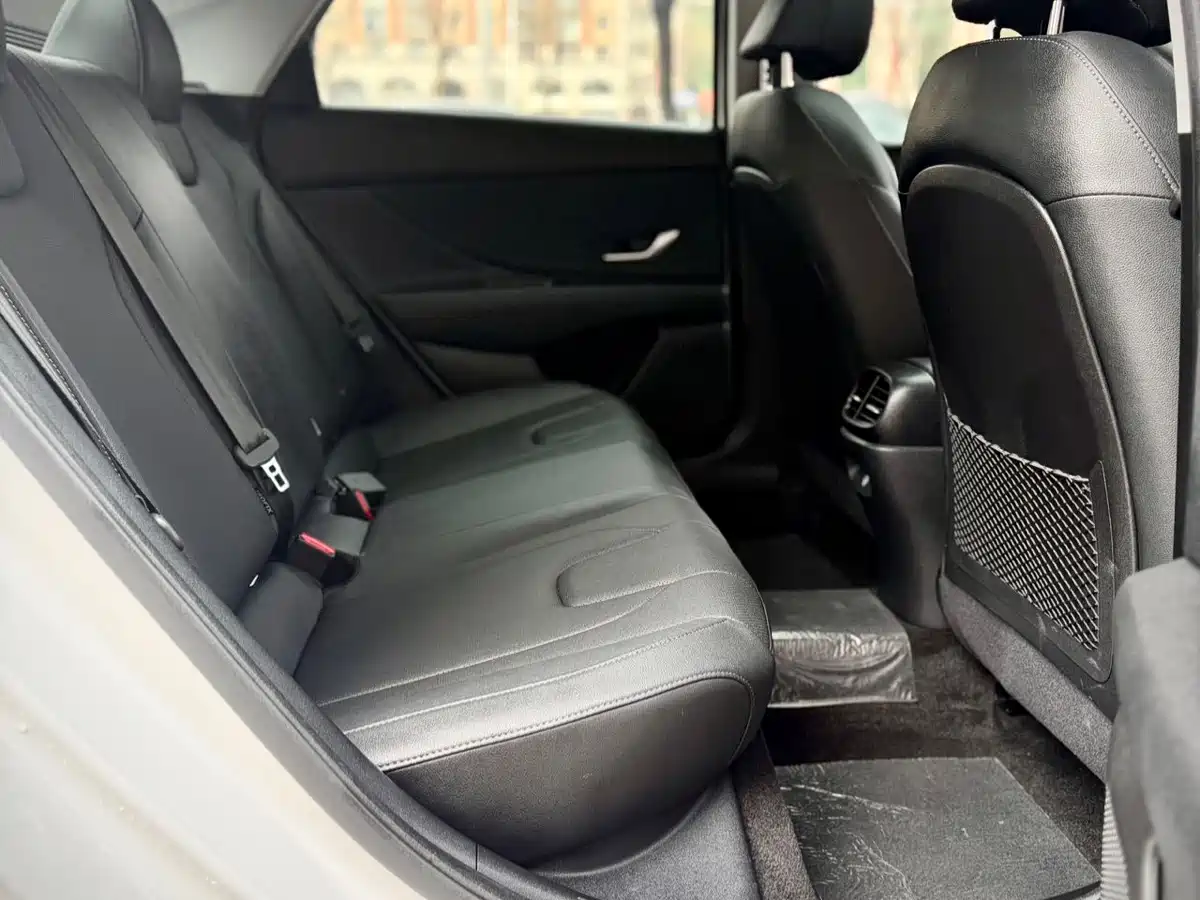 Hyundai Elantra, фото 4