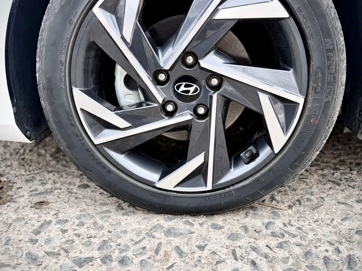 Hyundai Elantra, фото 23
