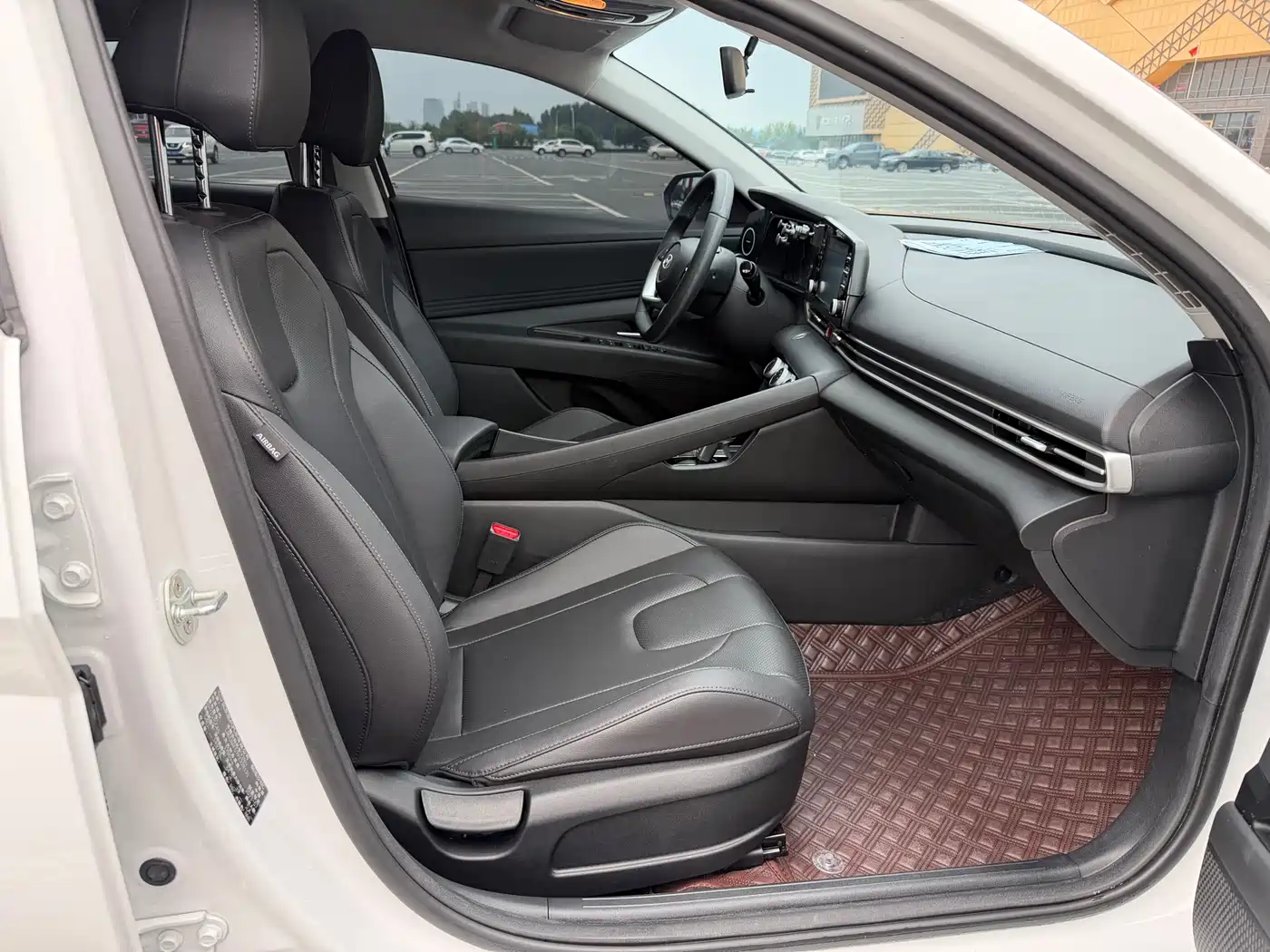 Hyundai Elantra, фото 6