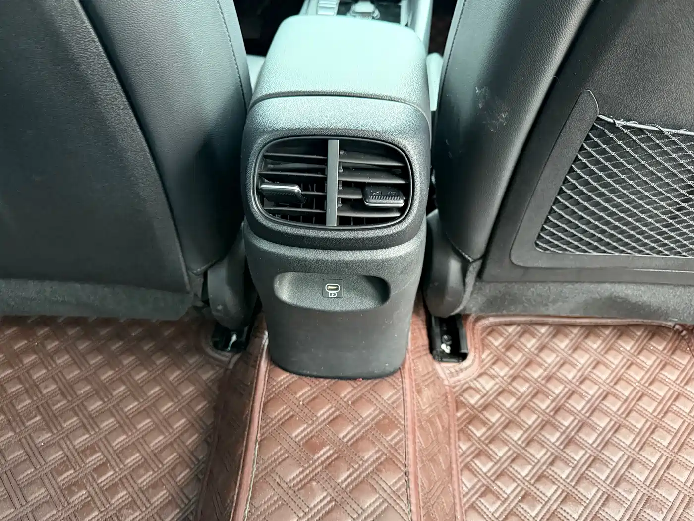 Hyundai Elantra, фото 9