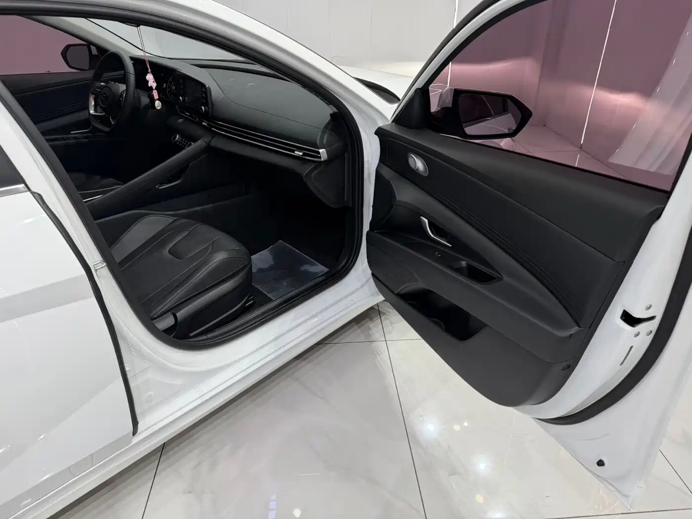 Hyundai Elantra, фото 11