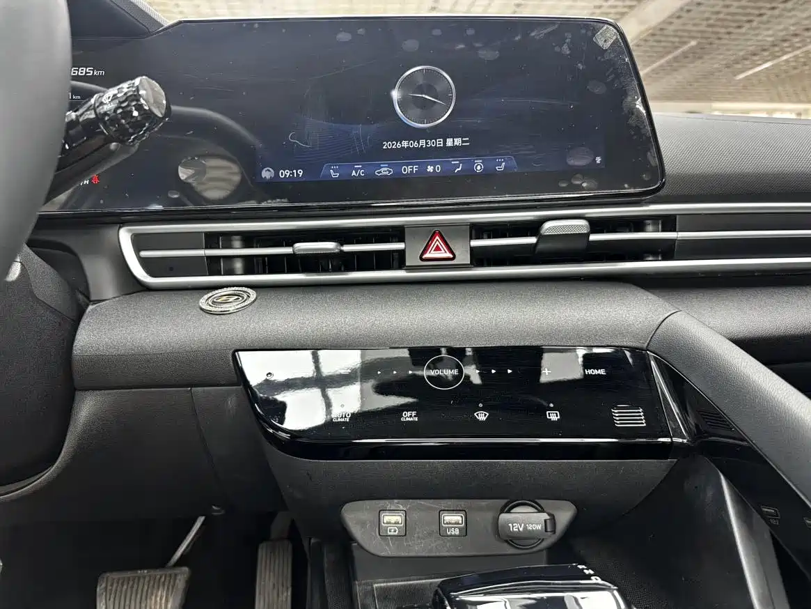 Hyundai Elantra, фото 9
