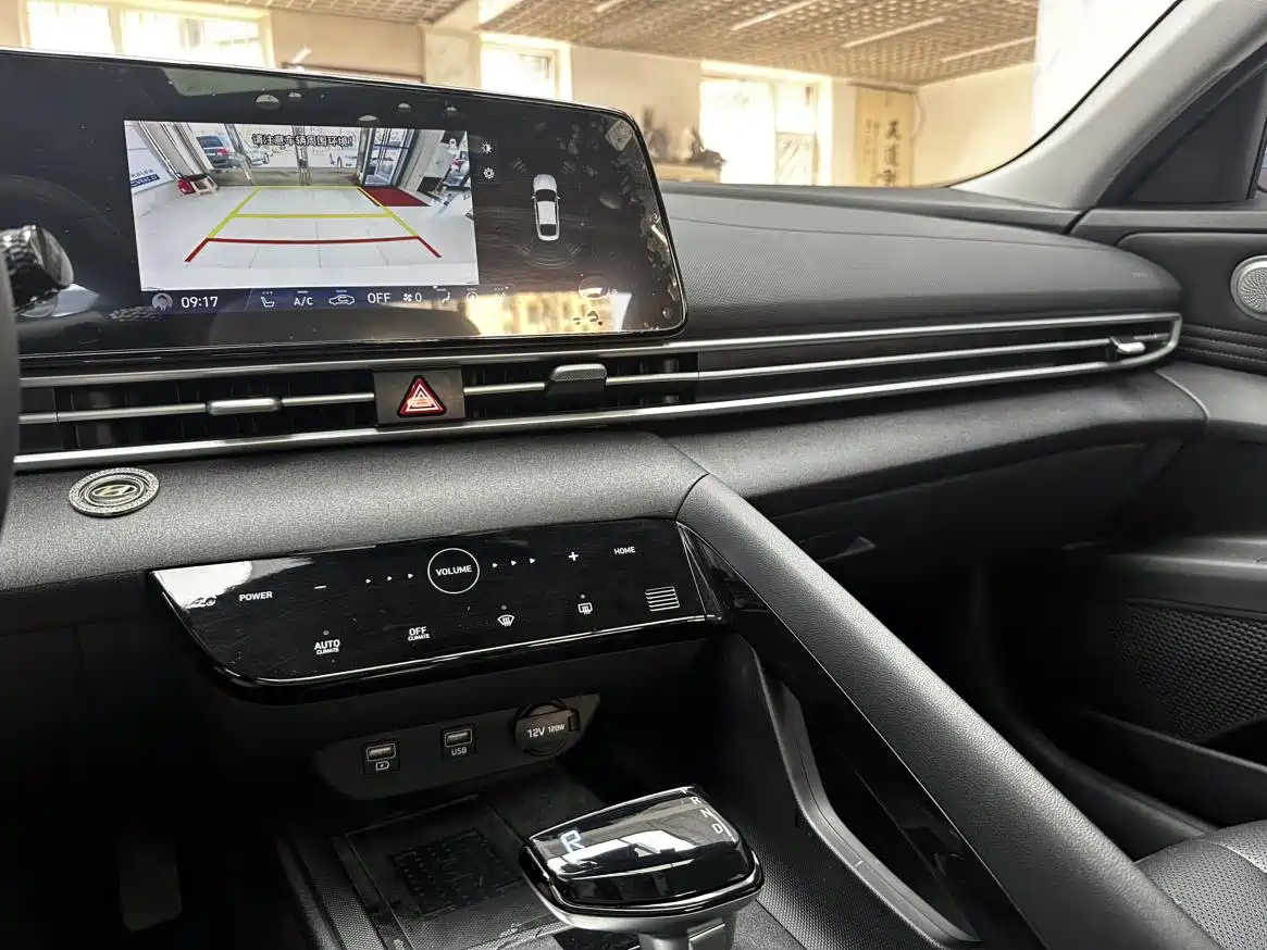 Hyundai Elantra, фото 10