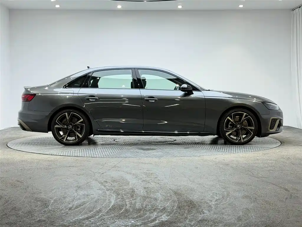 Audi A4L, фото 10