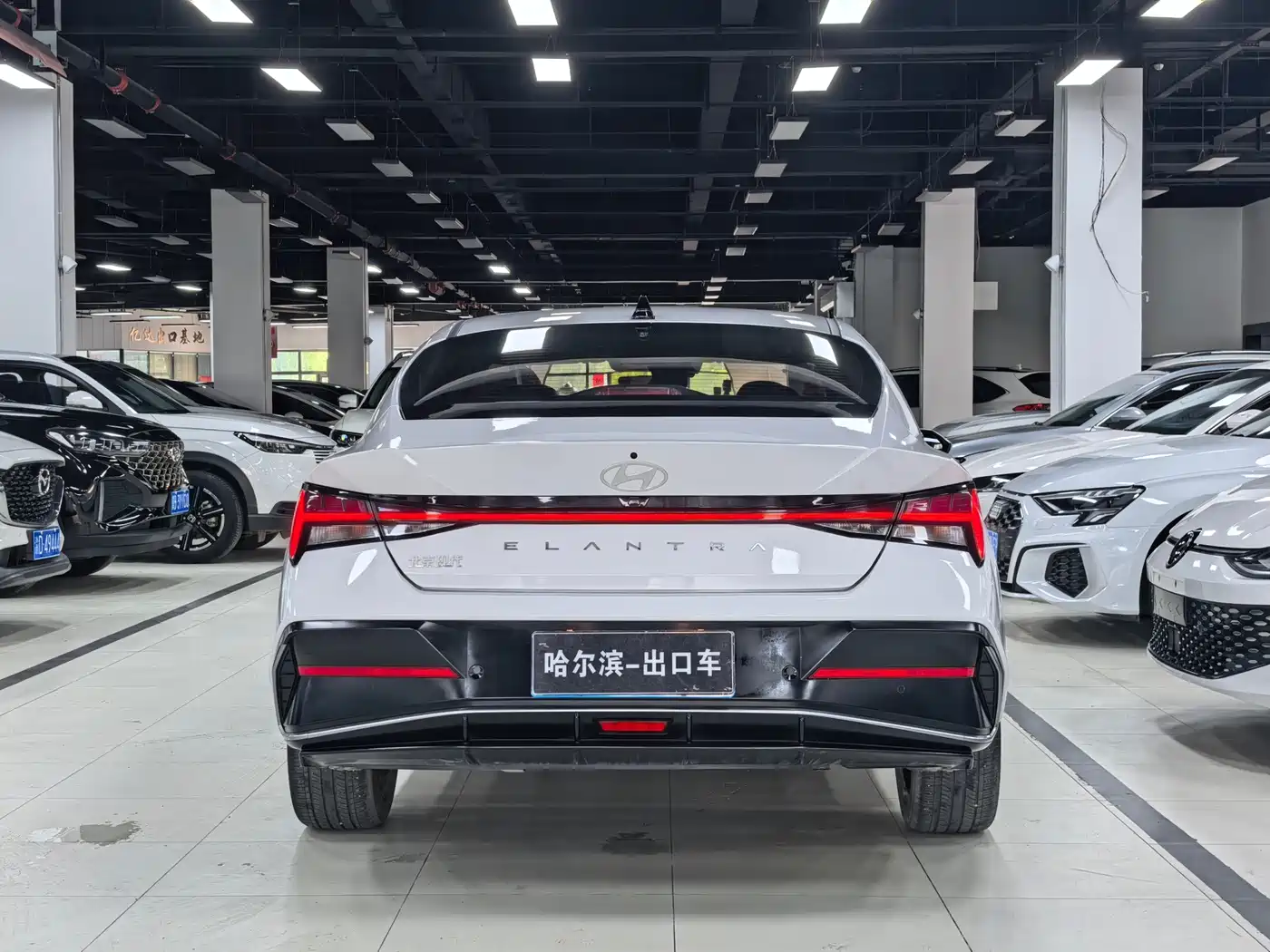 Hyundai Elantra, фото 17