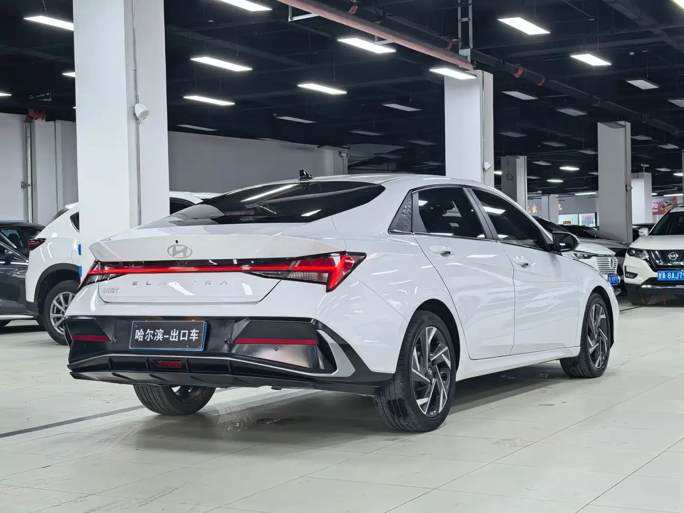 Hyundai Elantra, фото 18