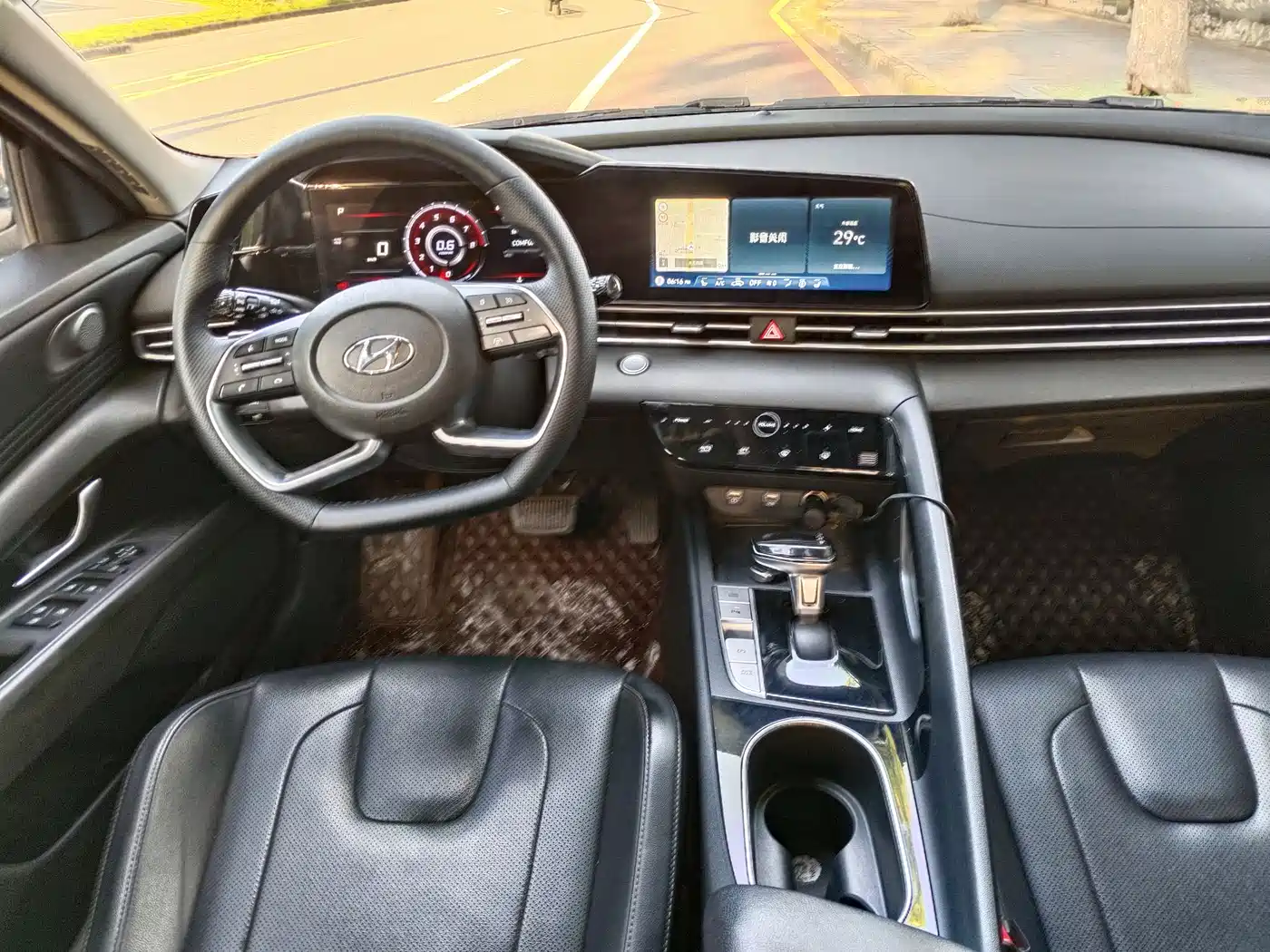 Hyundai Elantra, фото 5