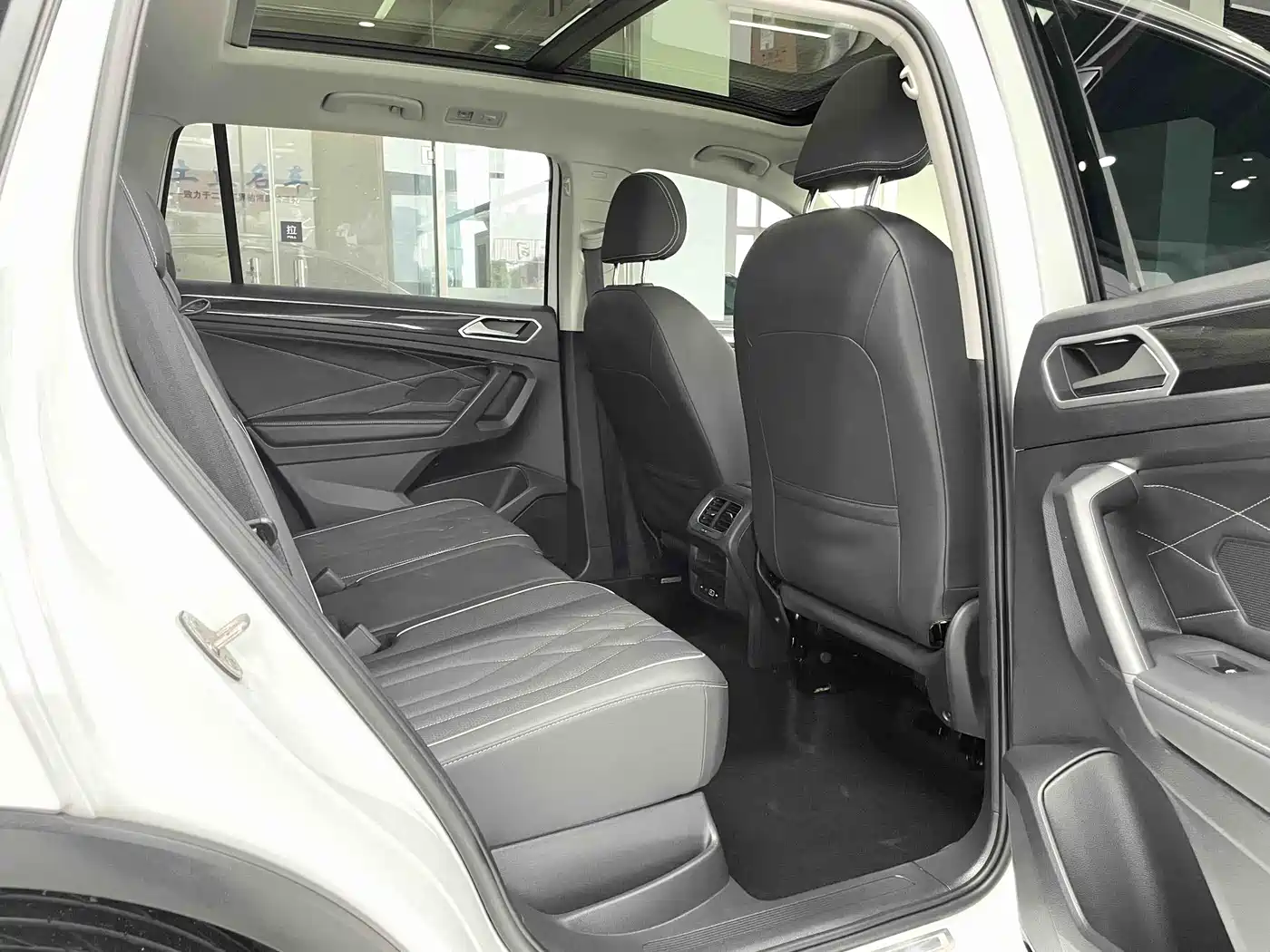 Volkswagen Tiguan L, фото 5
