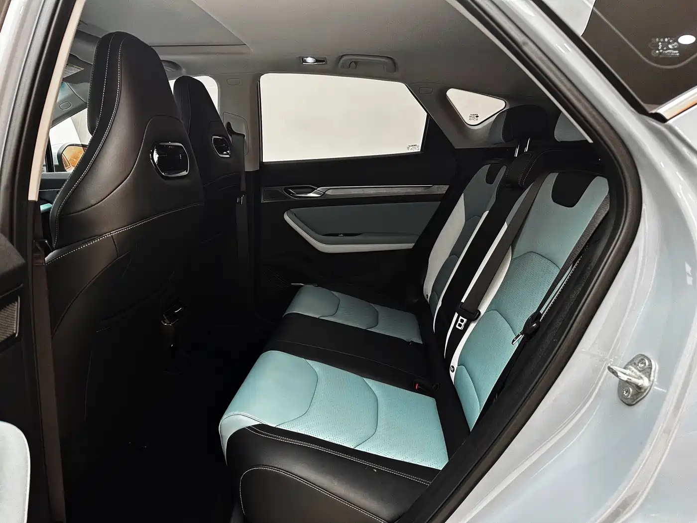 Geely Emgrand S, фото 5