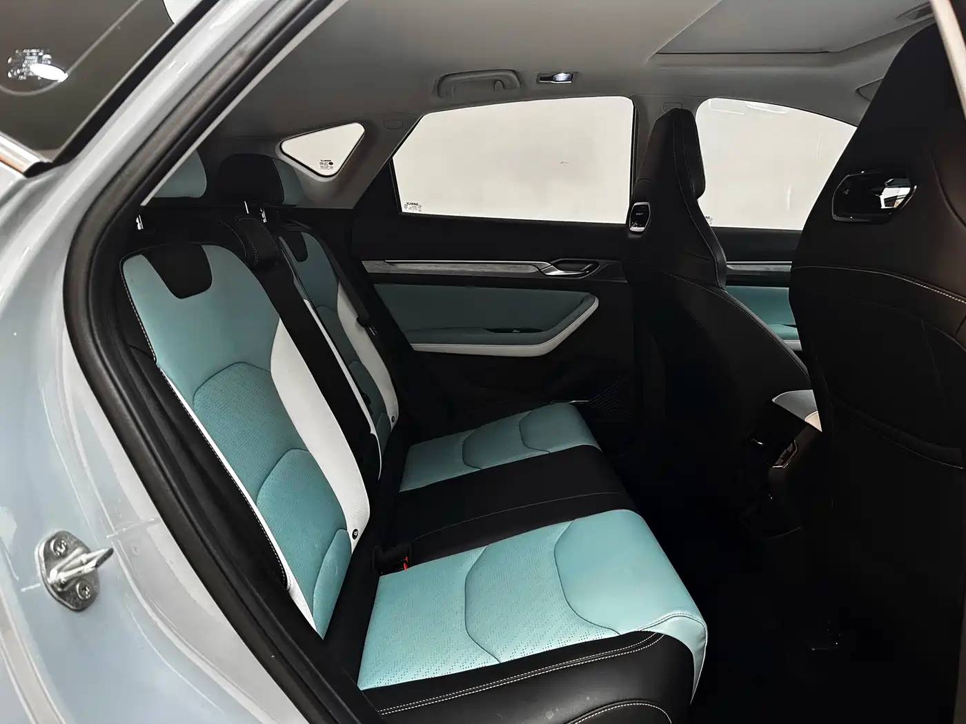Geely Emgrand S, фото 6