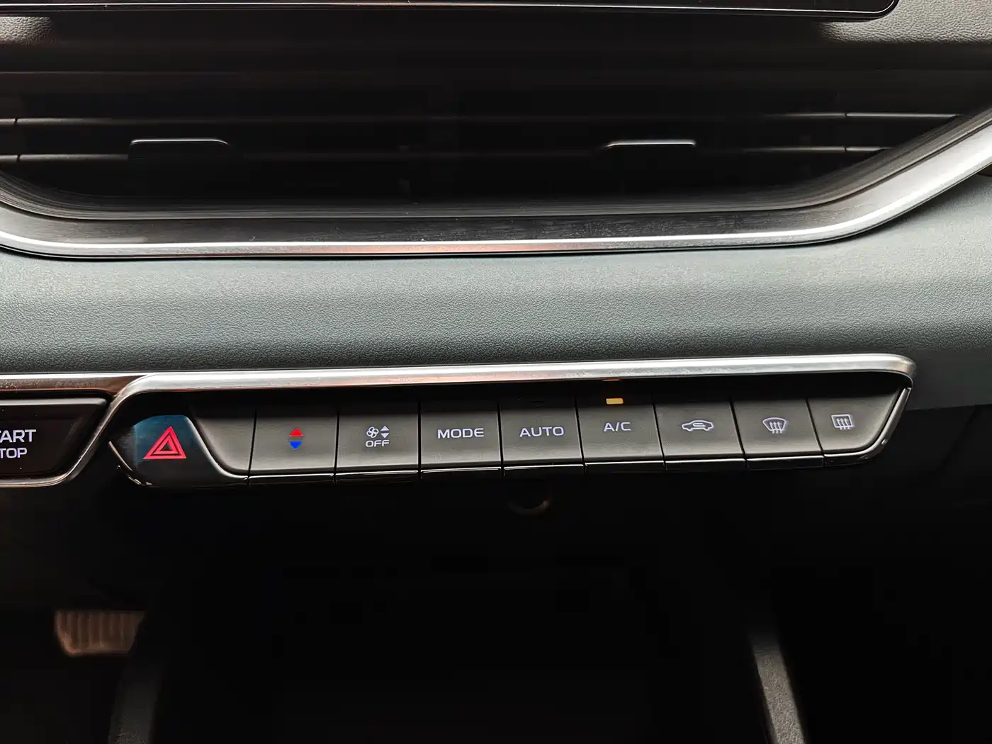 Geely Emgrand S, фото 15
