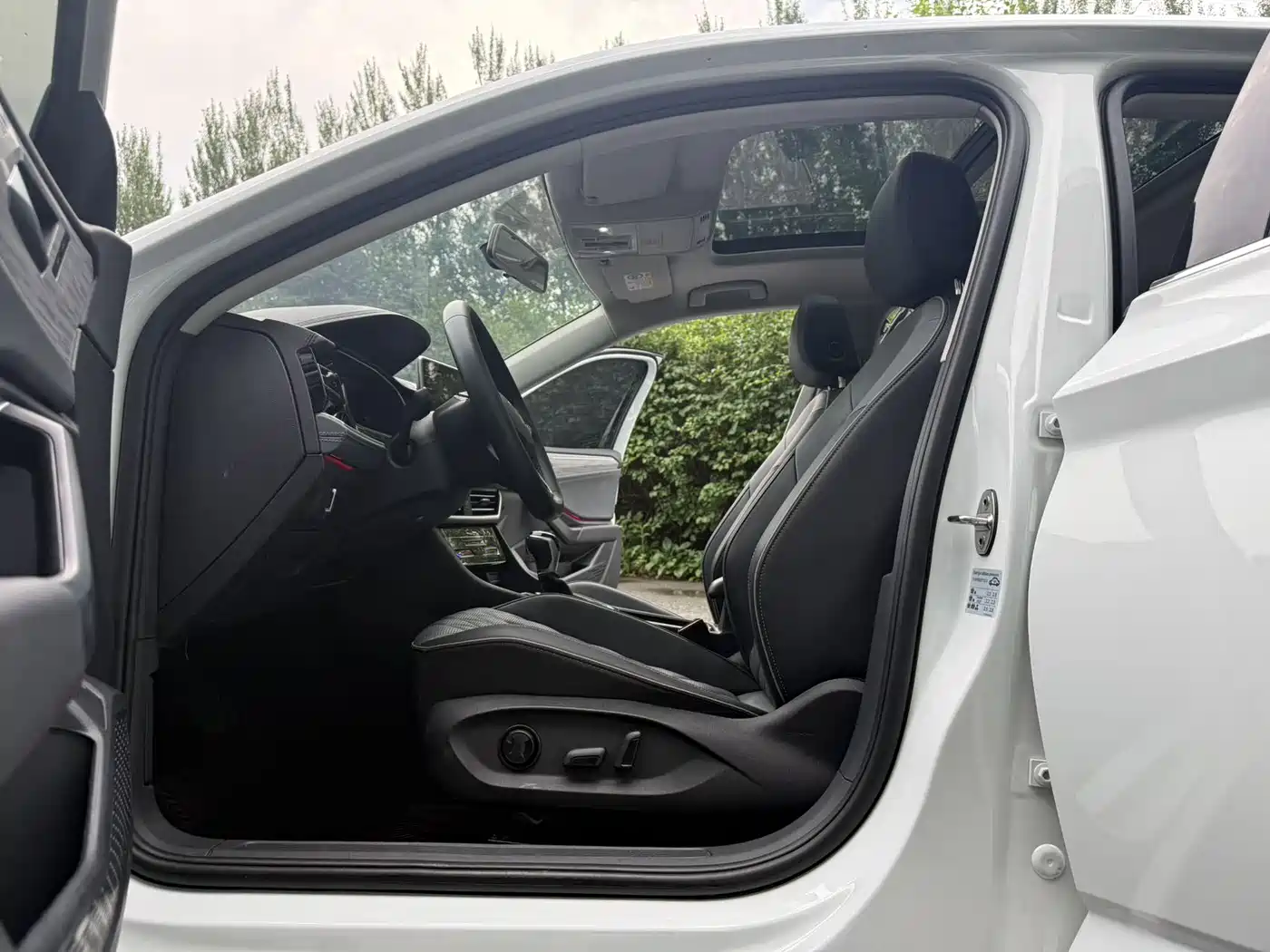 Volkswagen Sagitar, фото 3