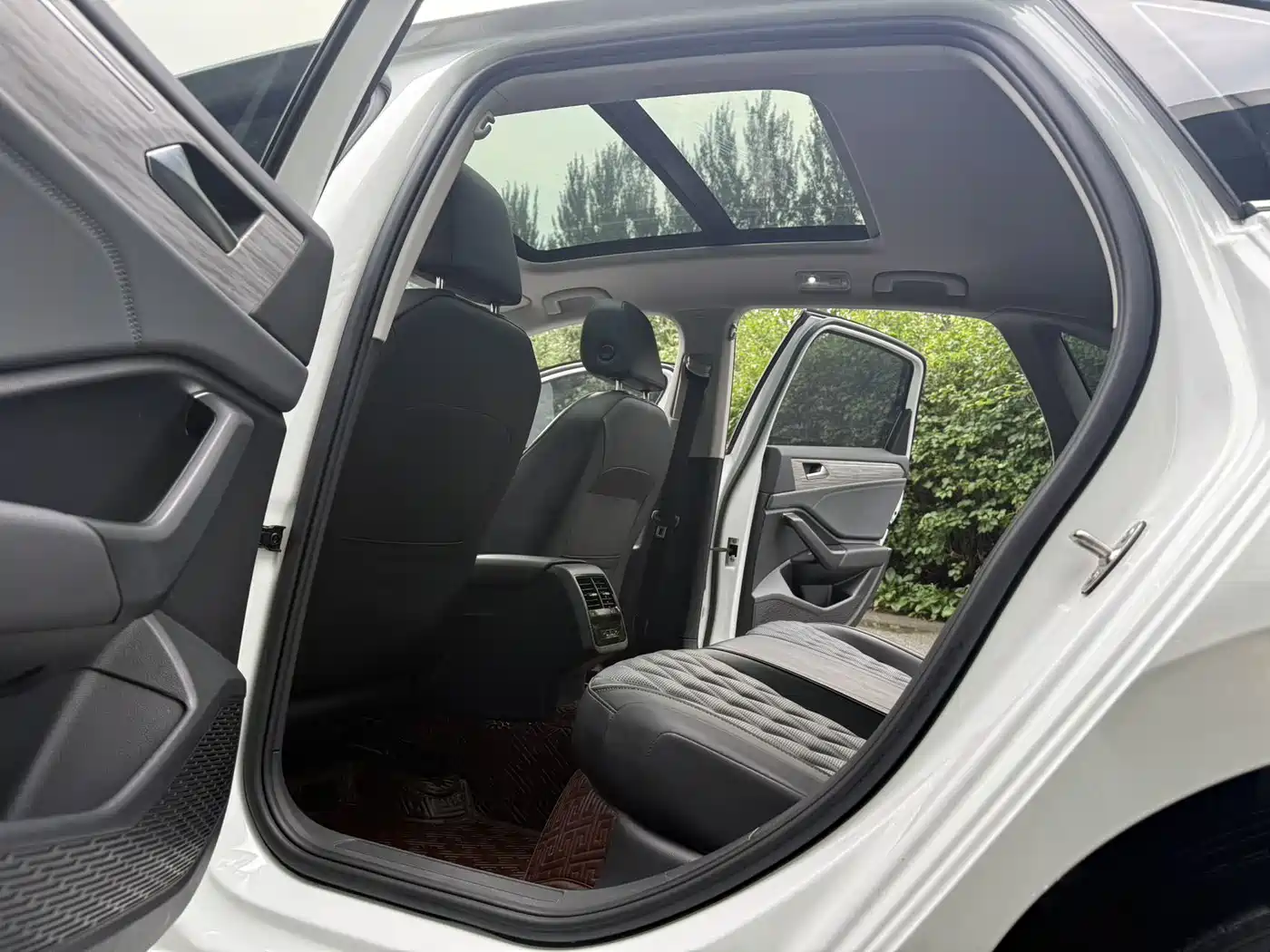 Volkswagen Sagitar, фото 4