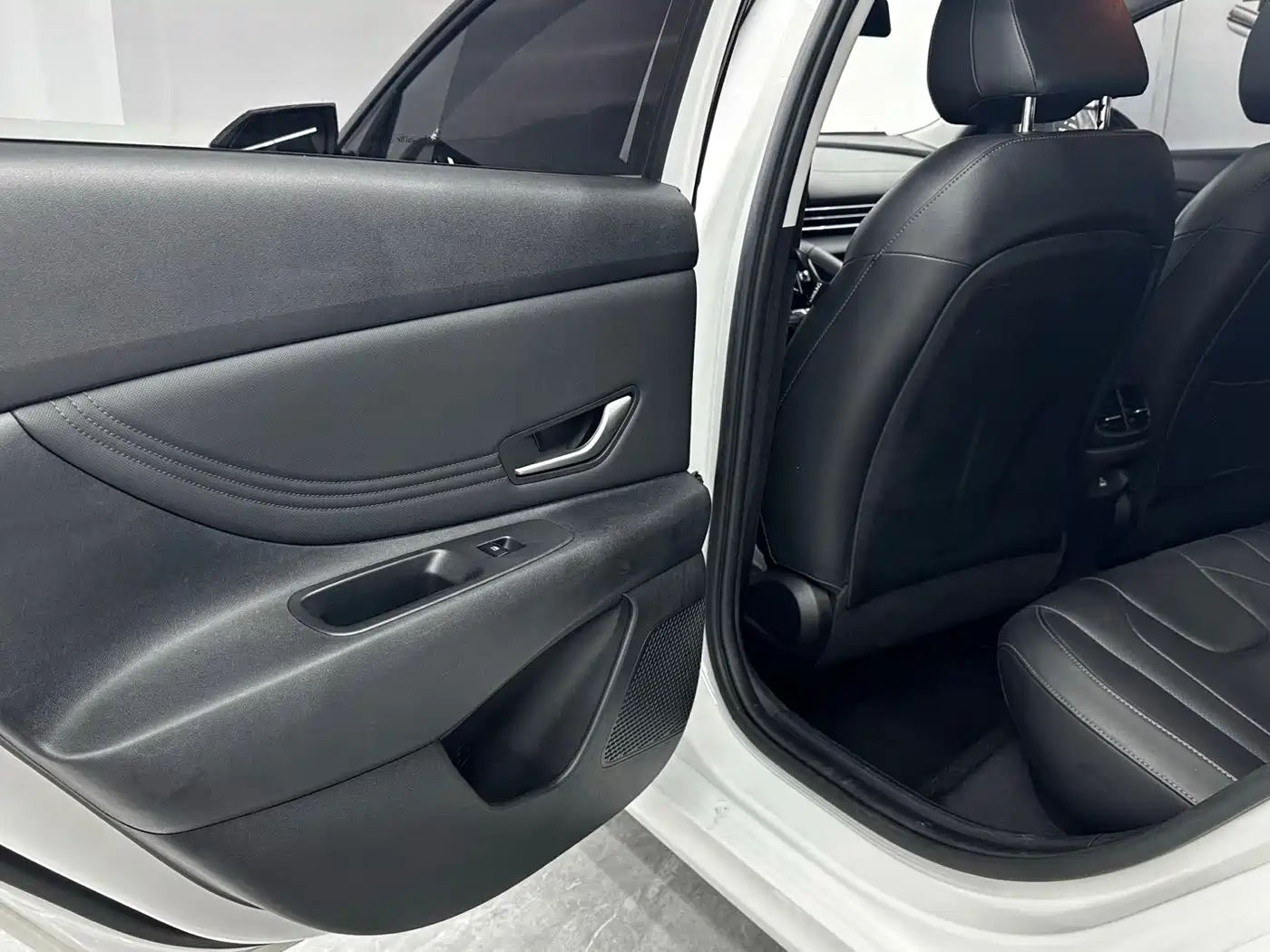 Hyundai Elantra, фото 3