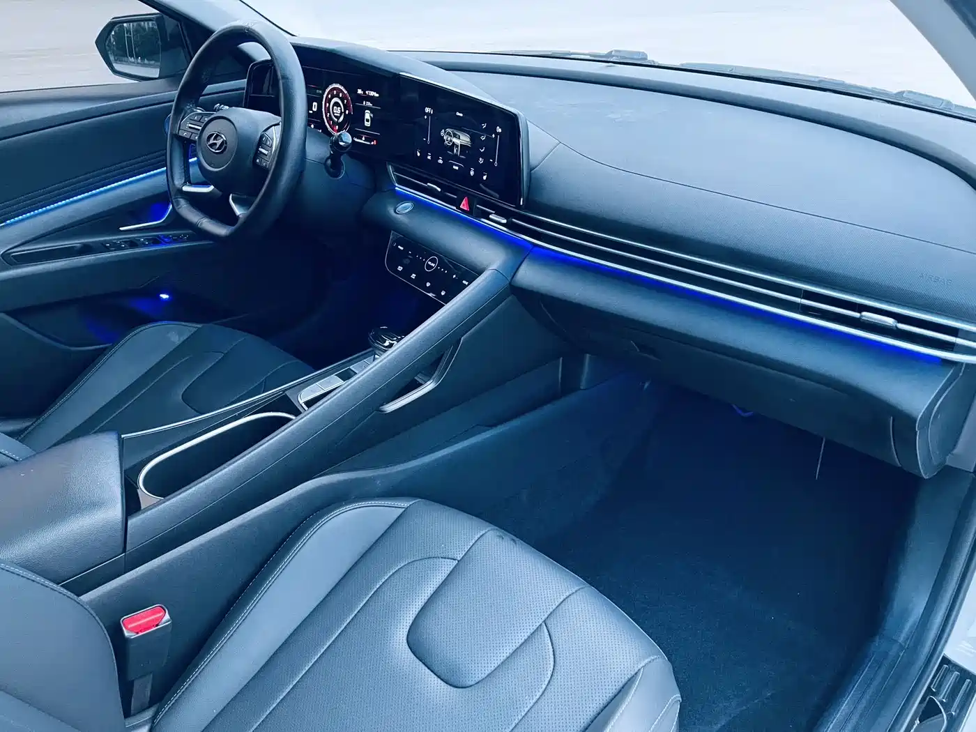 Hyundai Elantra, фото 11