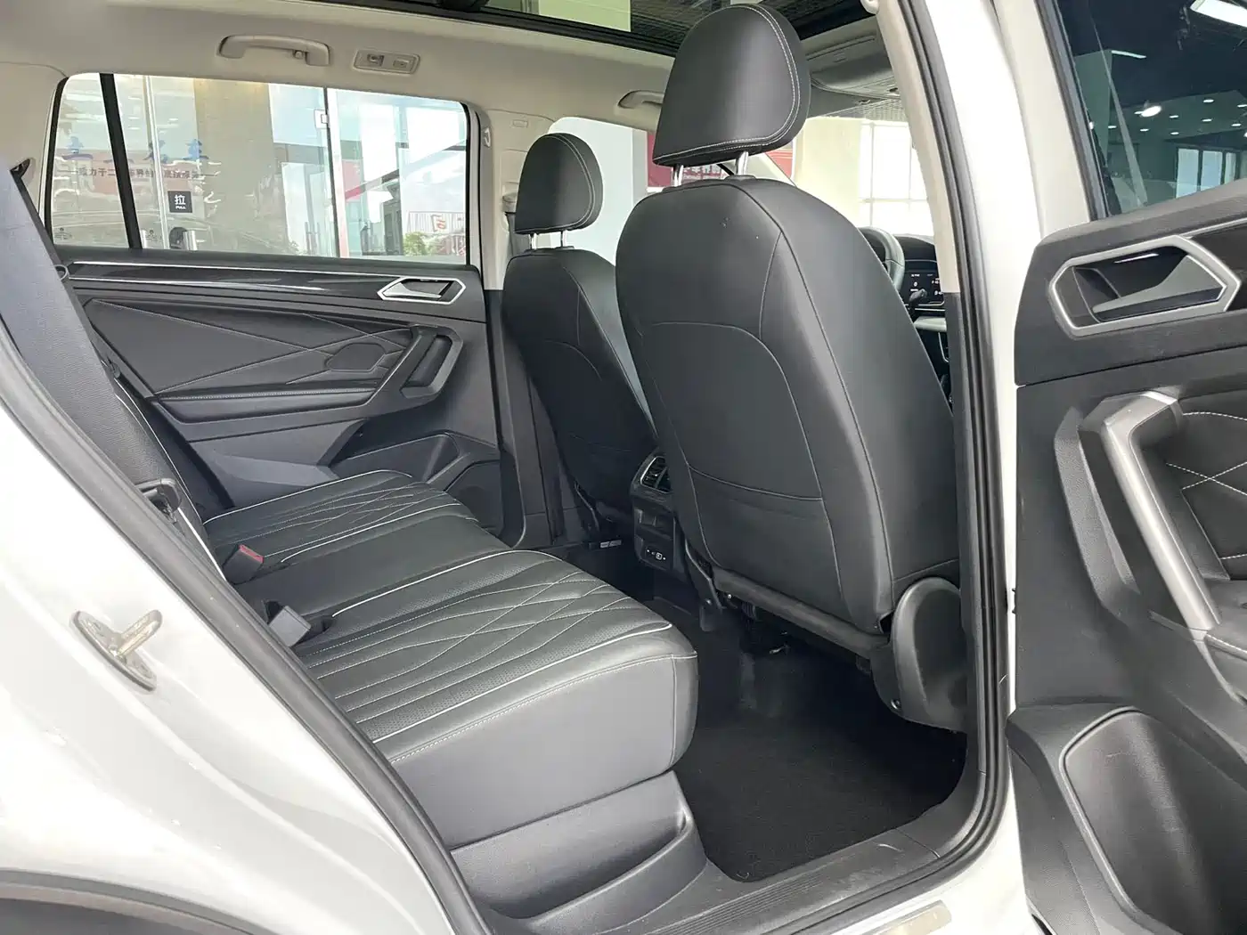 Volkswagen Tiguan L, фото 5