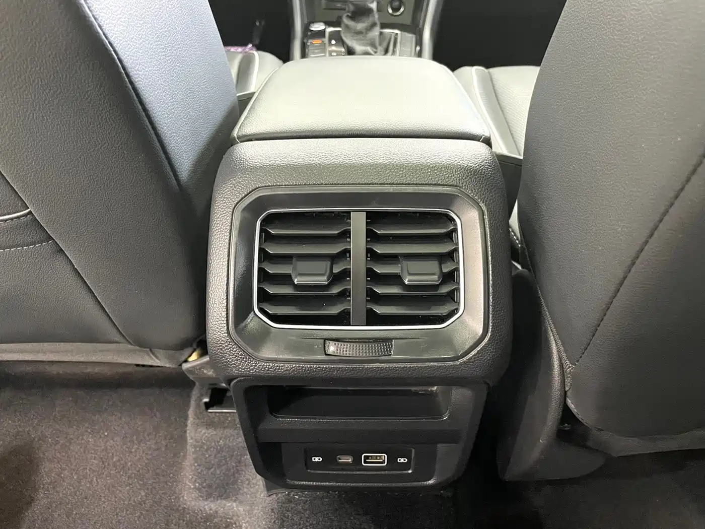 Volkswagen Tiguan L, фото 6