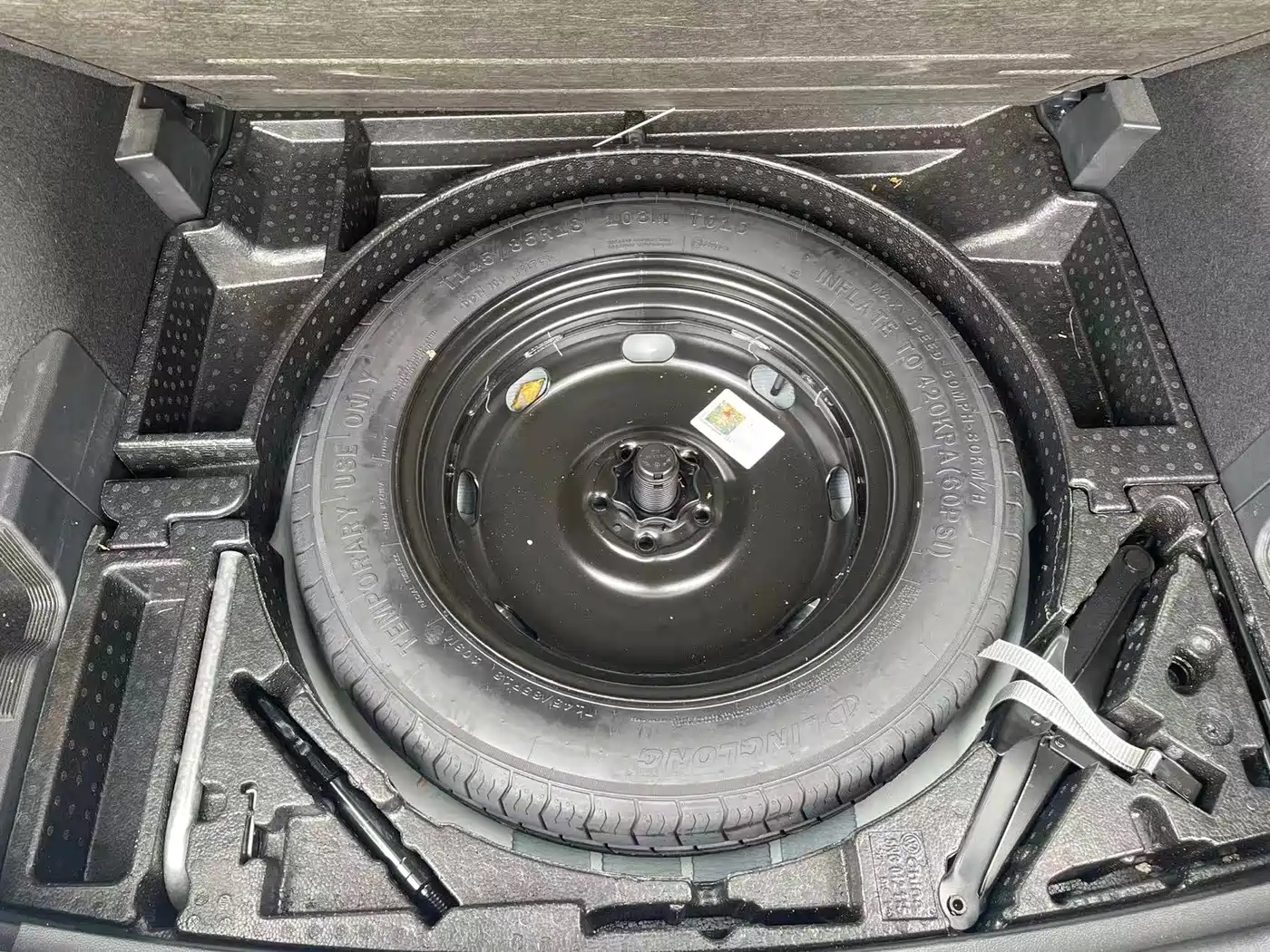 Volkswagen Tiguan L, фото 10