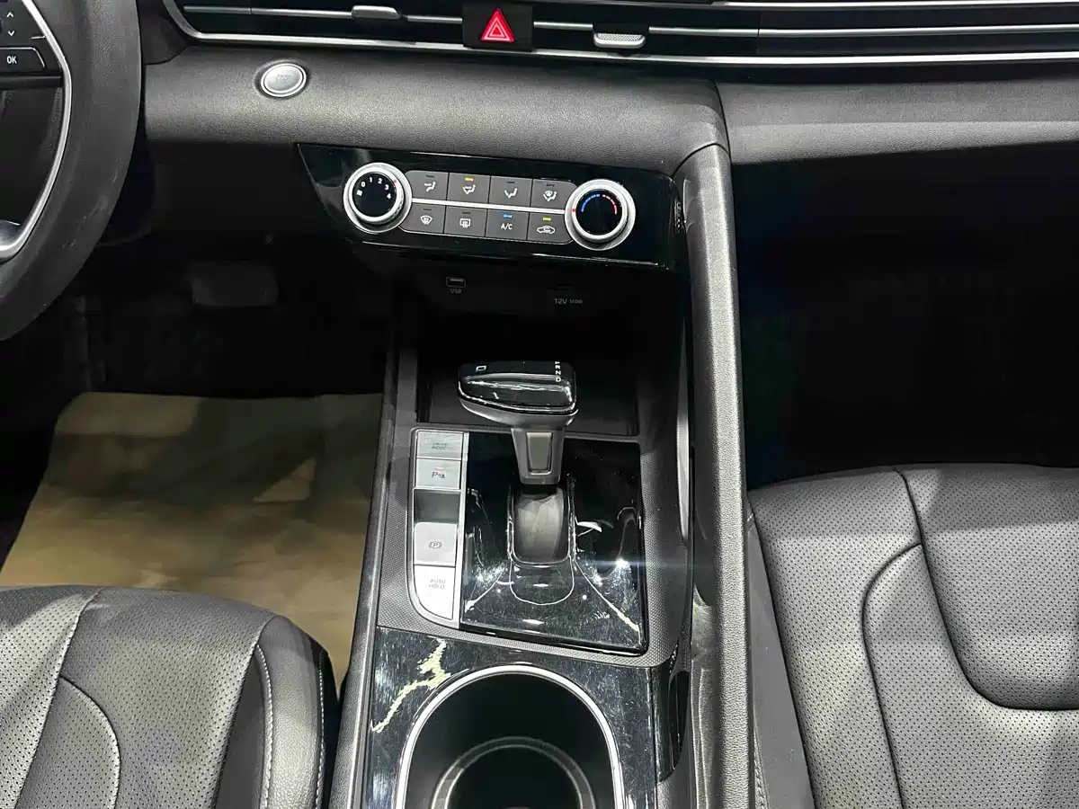 Hyundai Elantra, фото 5