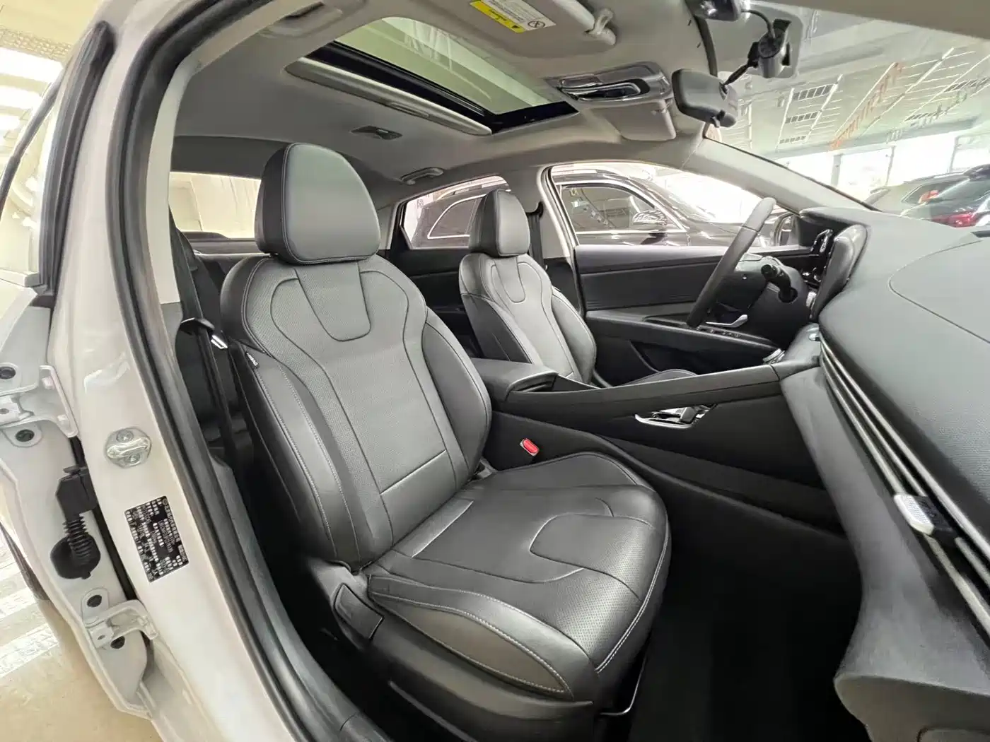Hyundai Elantra, фото 15