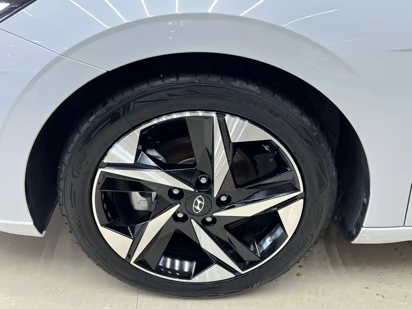 Hyundai Elantra, фото 17