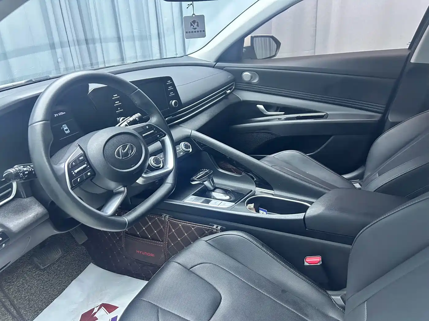 Hyundai Elantra, фото 4