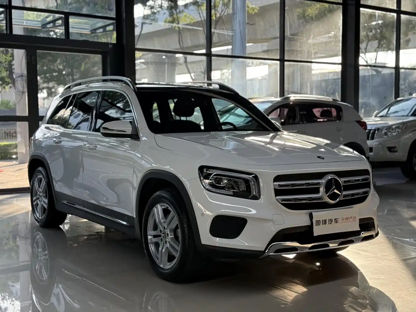 Mercedes-Benz GLB, фото 13