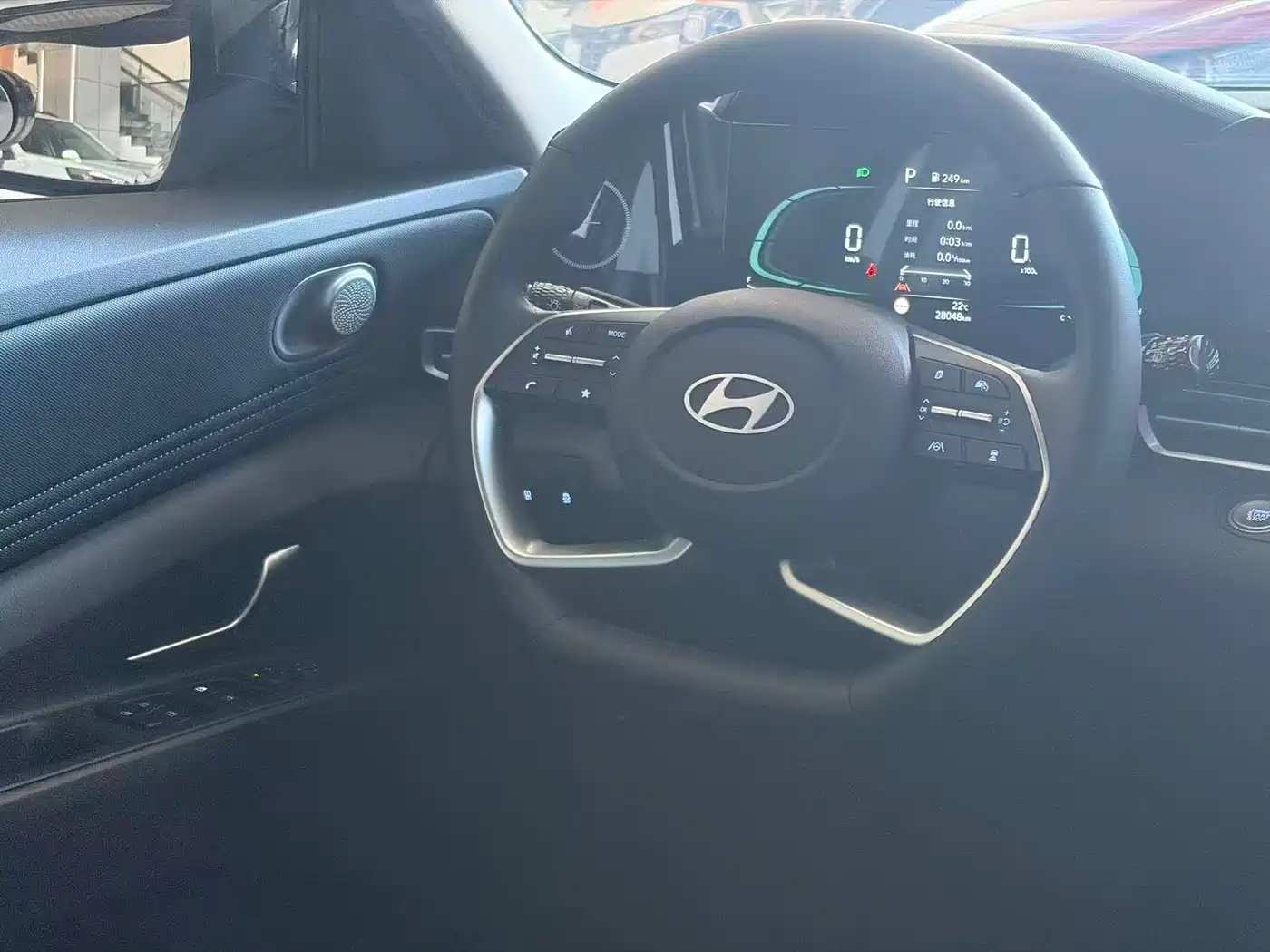Hyundai Elantra, фото 3