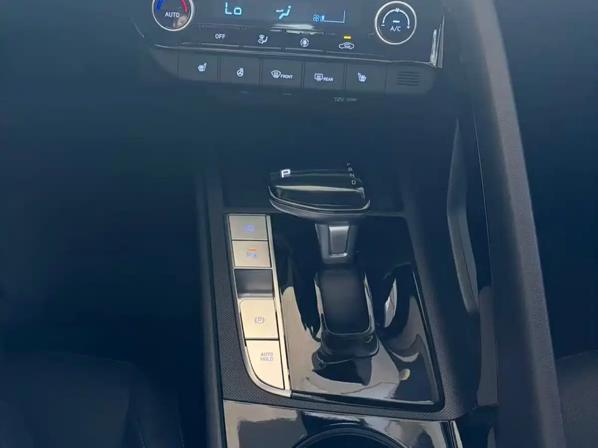 Hyundai Elantra, фото 6