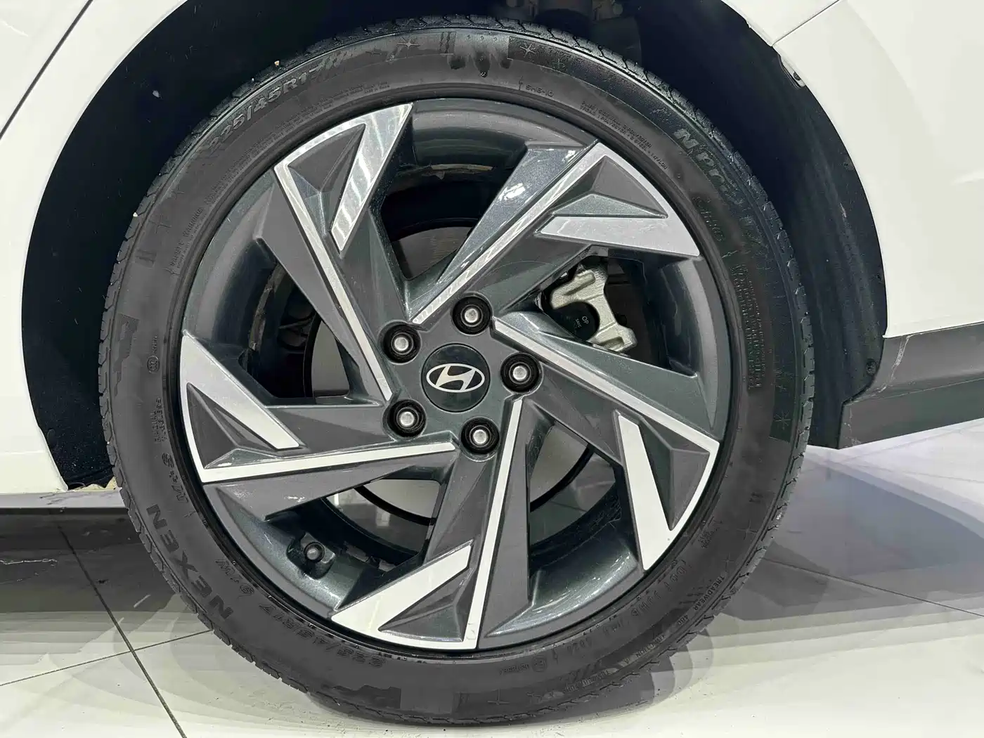 Hyundai Elantra, фото 9