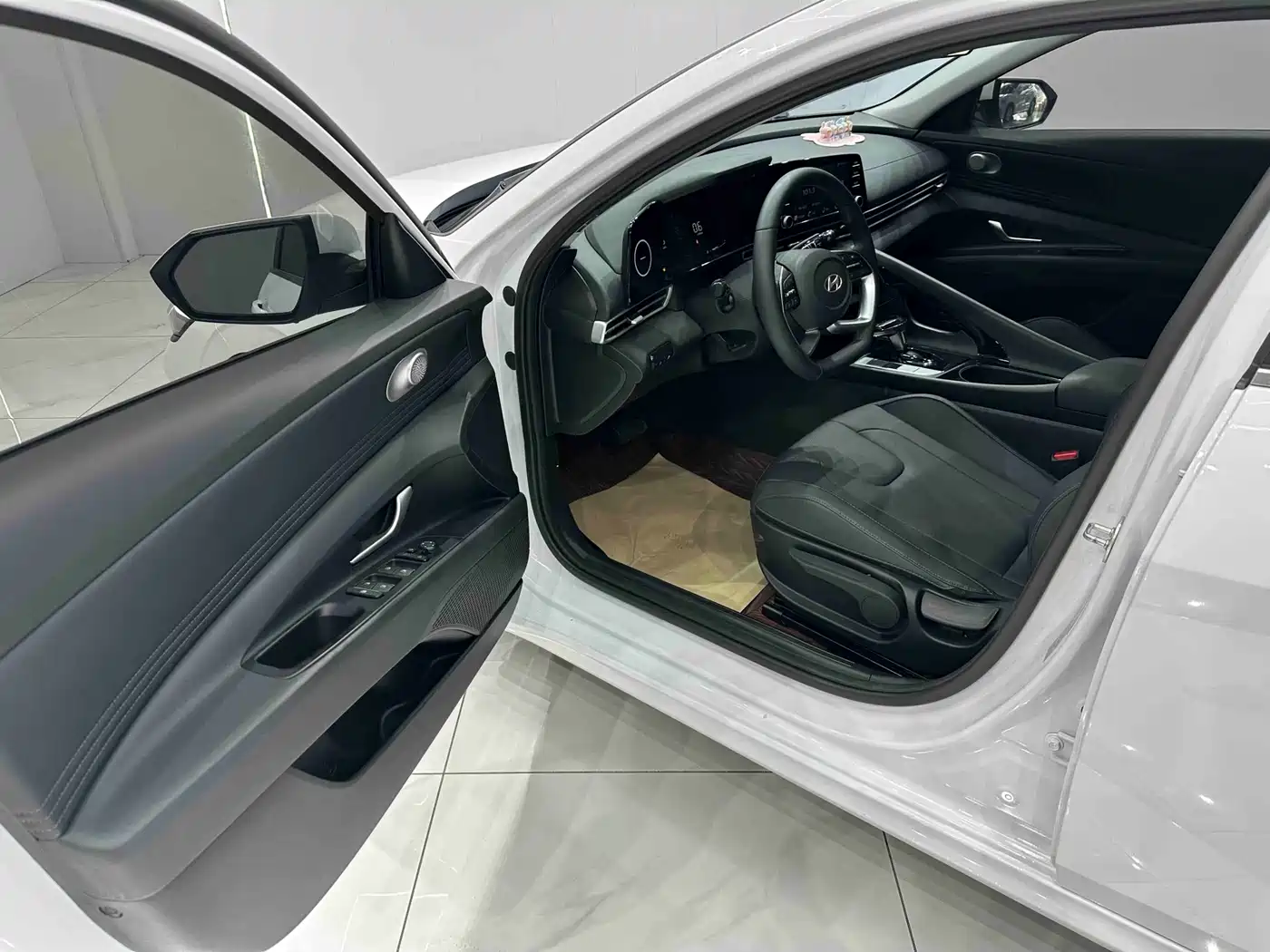 Hyundai Elantra, фото 19