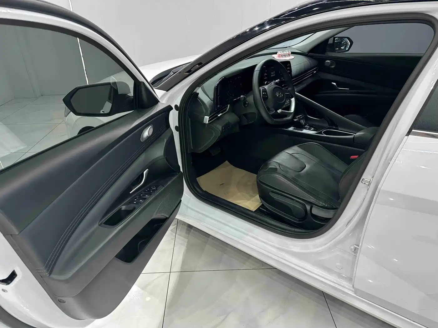Hyundai Elantra, фото 16