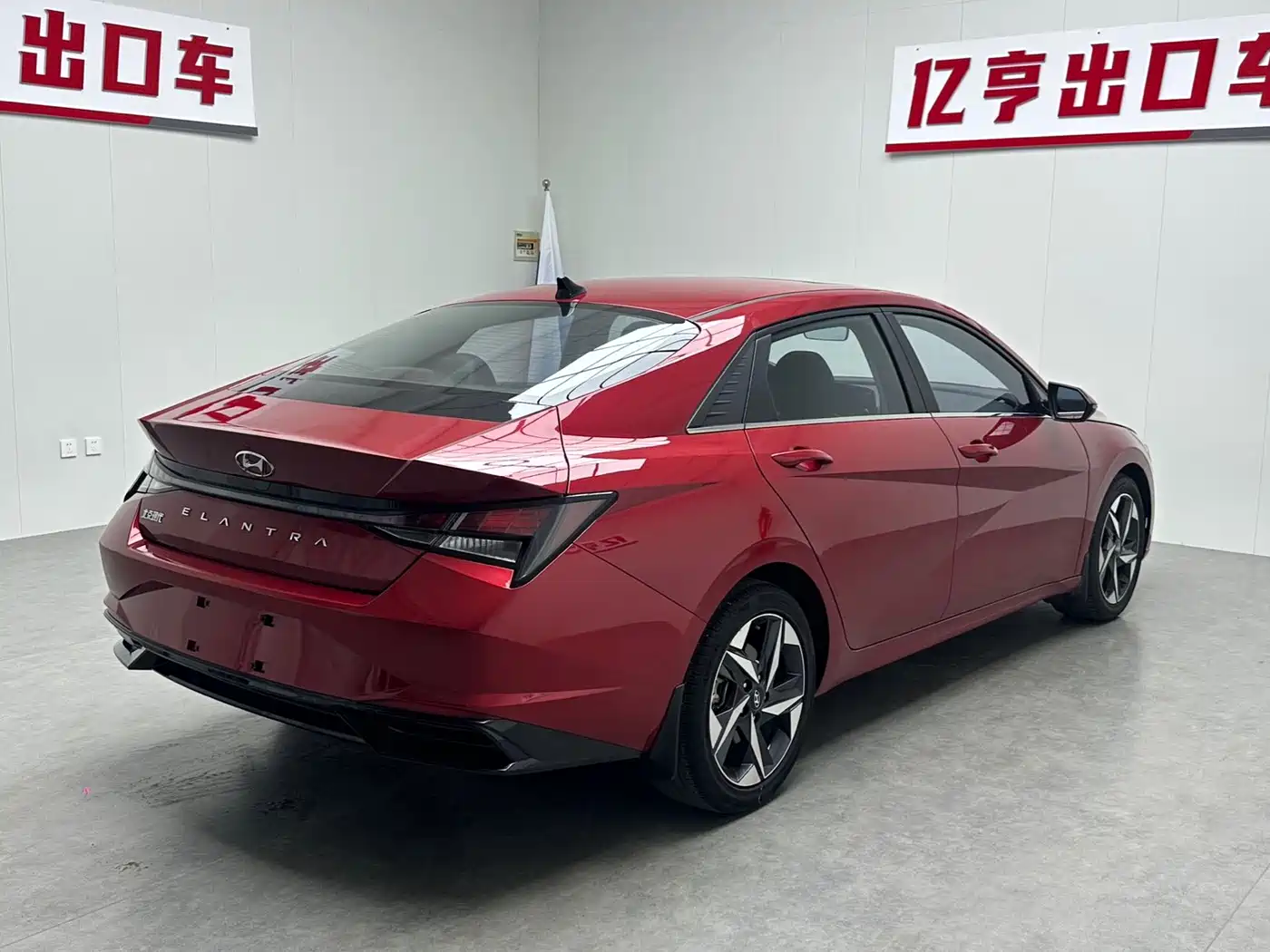 Hyundai Elantra, фото 11