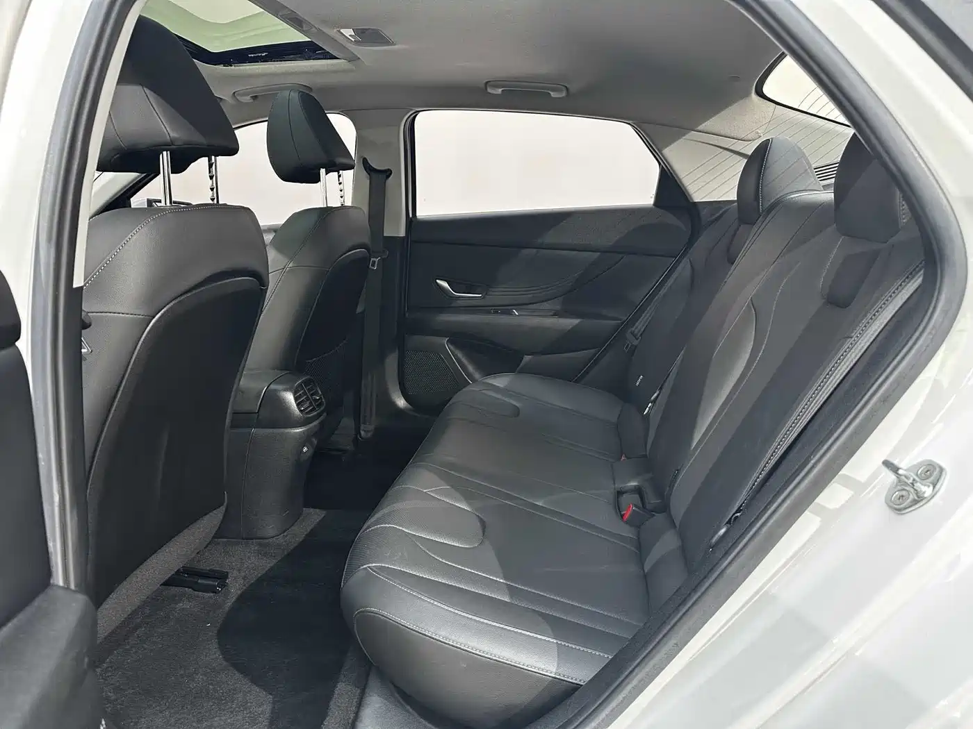Hyundai Elantra, фото 6