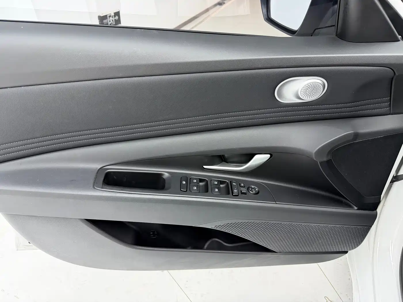 Hyundai Elantra, фото 3