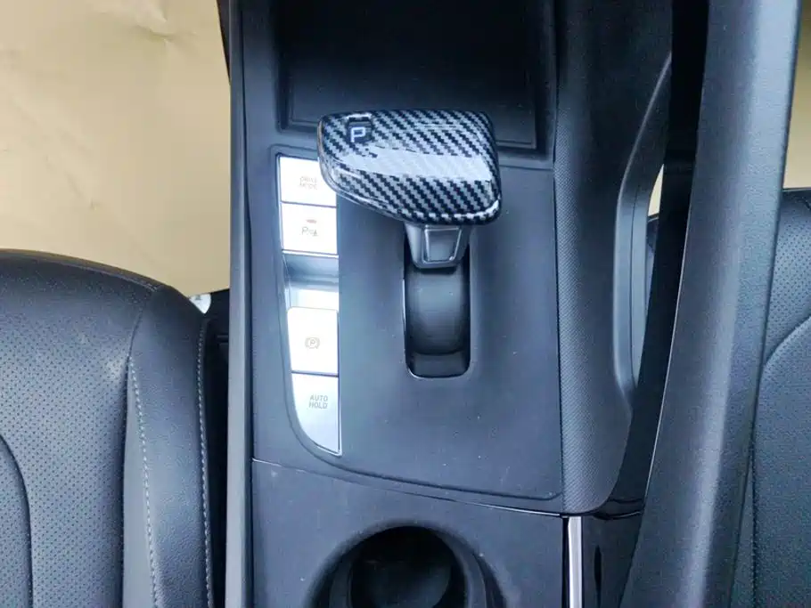 Hyundai Elantra, фото 8