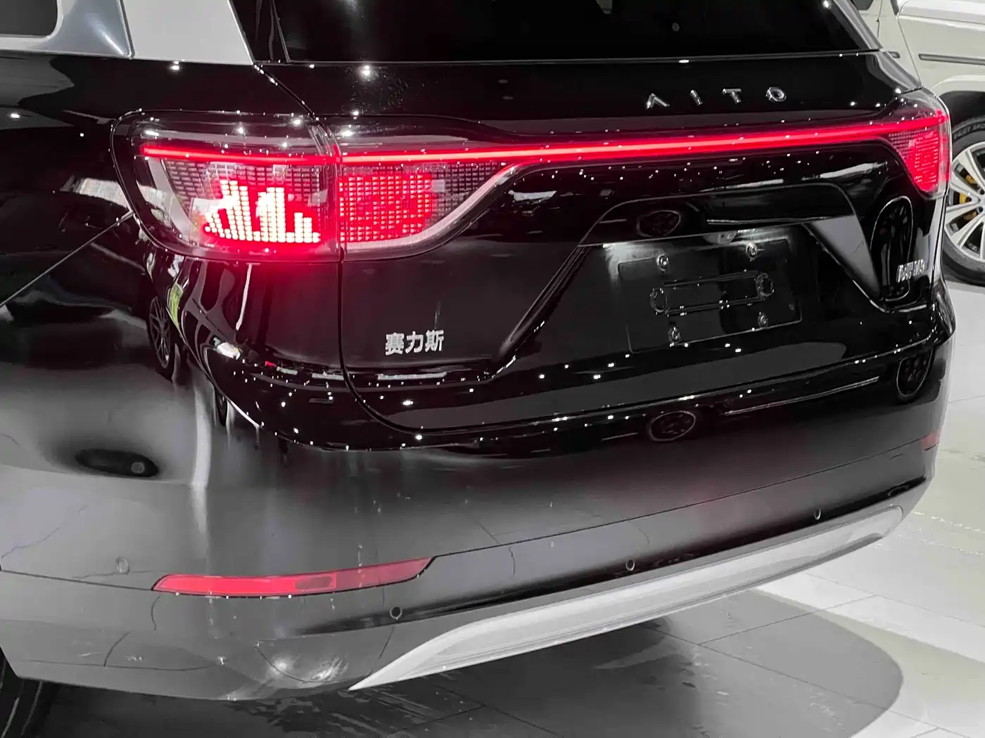 AITO M9, фото 8
