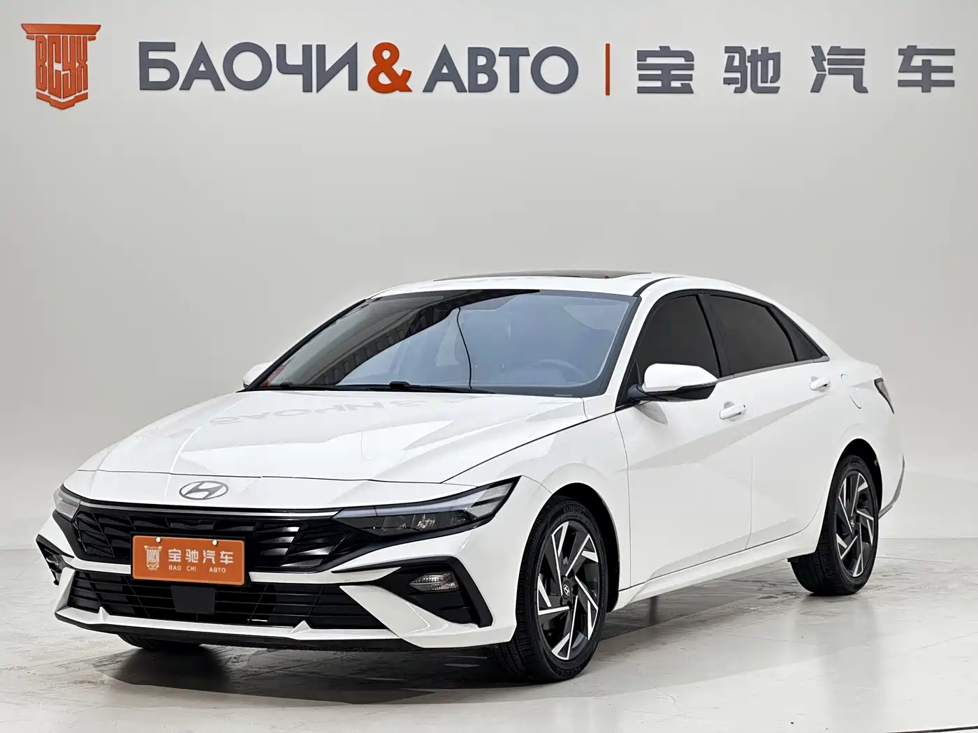 Hyundai Elantra, фото 1