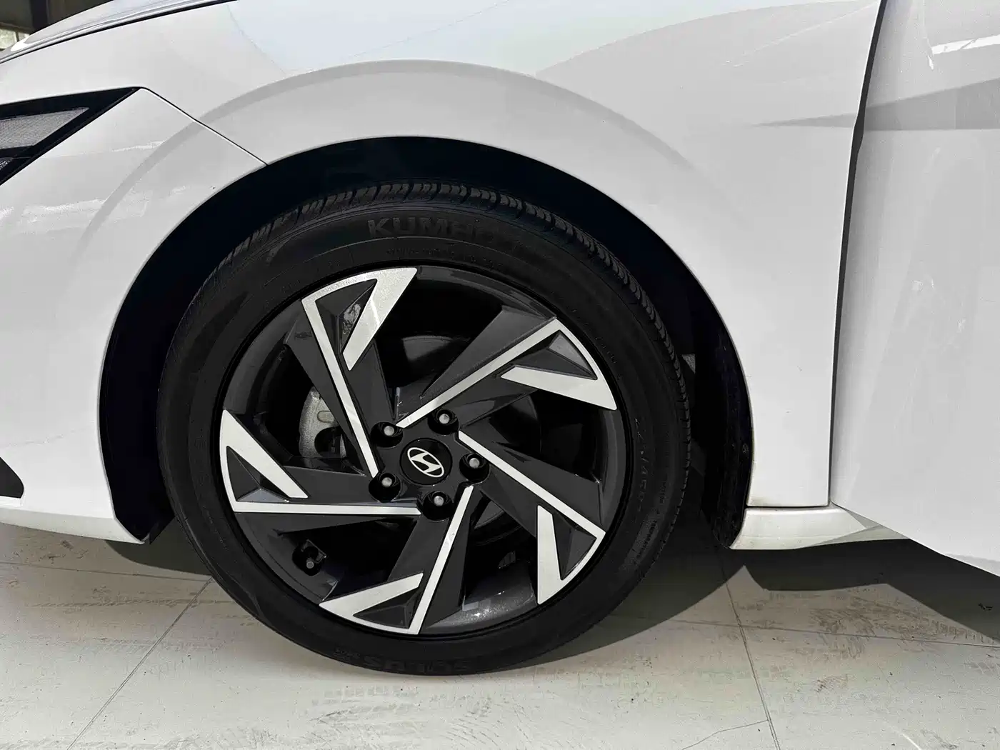 Hyundai Elantra, фото 14