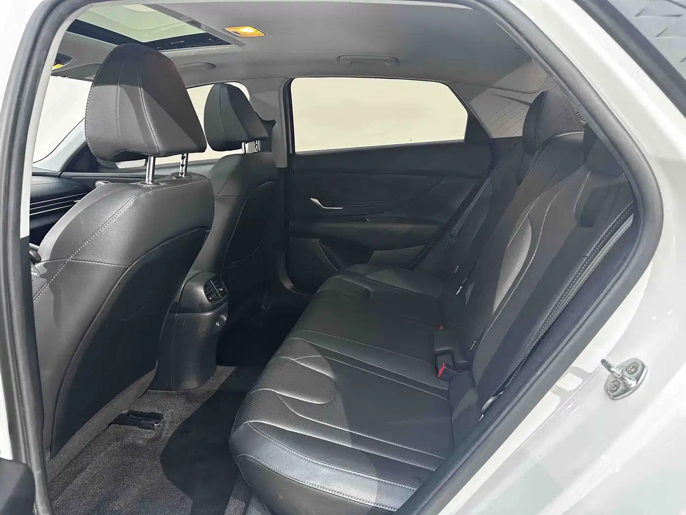 Hyundai Elantra, фото 19