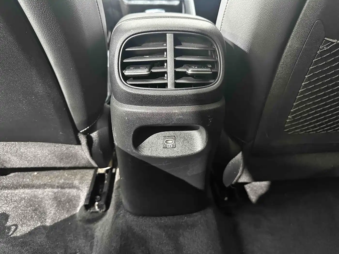 Hyundai Elantra, фото 21
