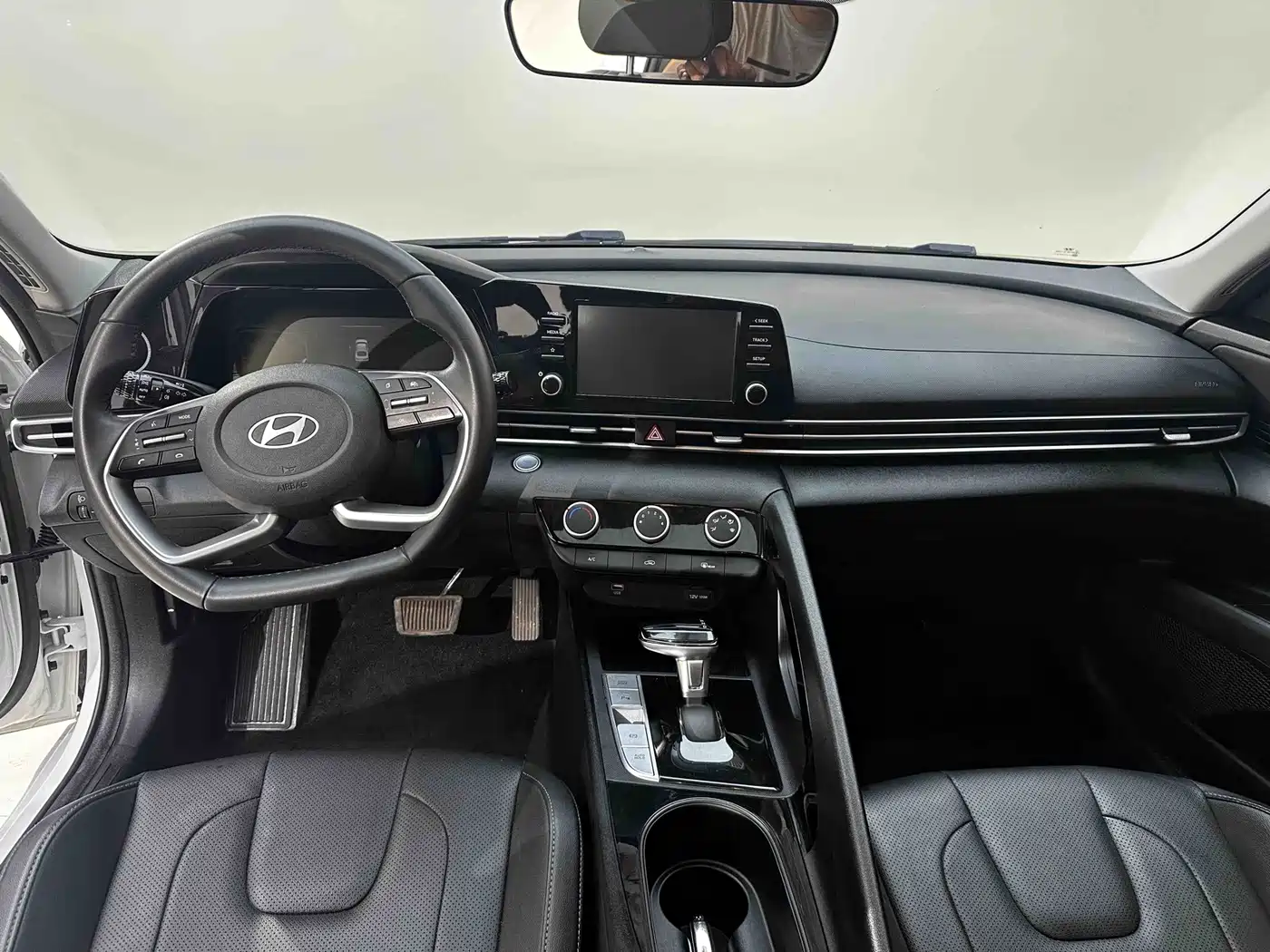 Hyundai Elantra, фото 22