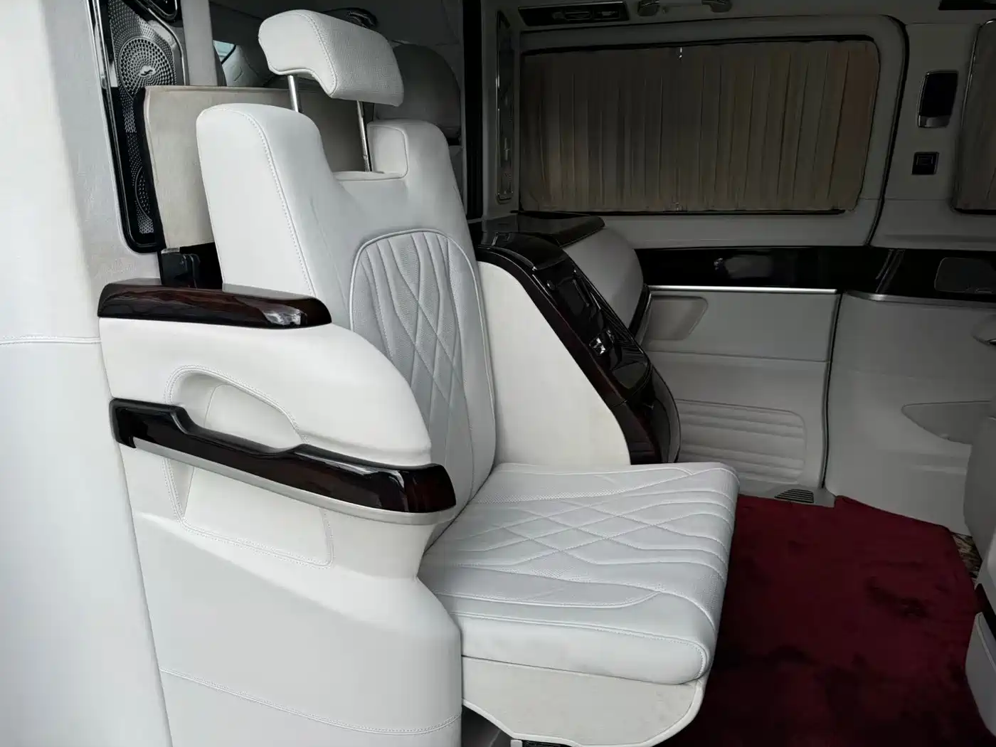 Mercedes-Benz V-Class, фото 12