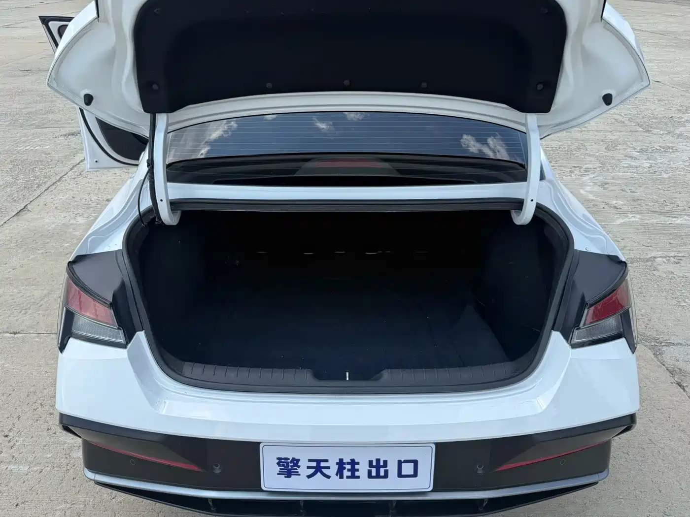 Hyundai Elantra, фото 15