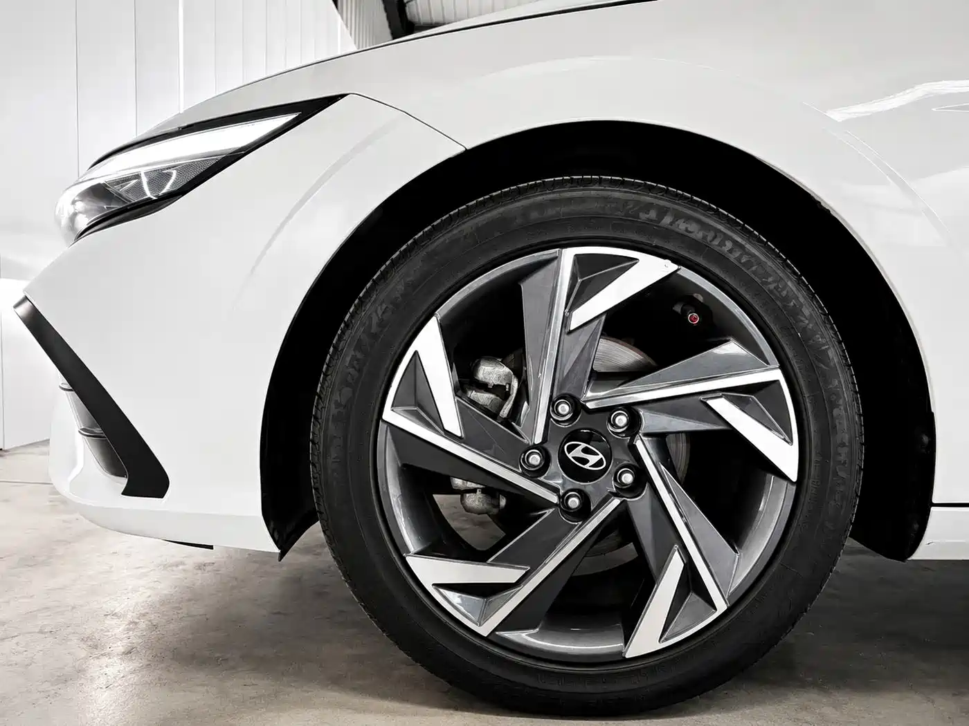 Hyundai Elantra, фото 14