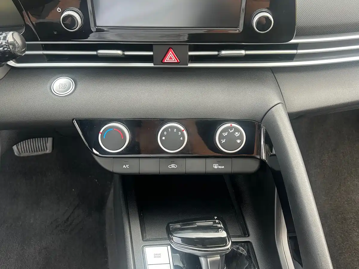 Hyundai Elantra, фото 8