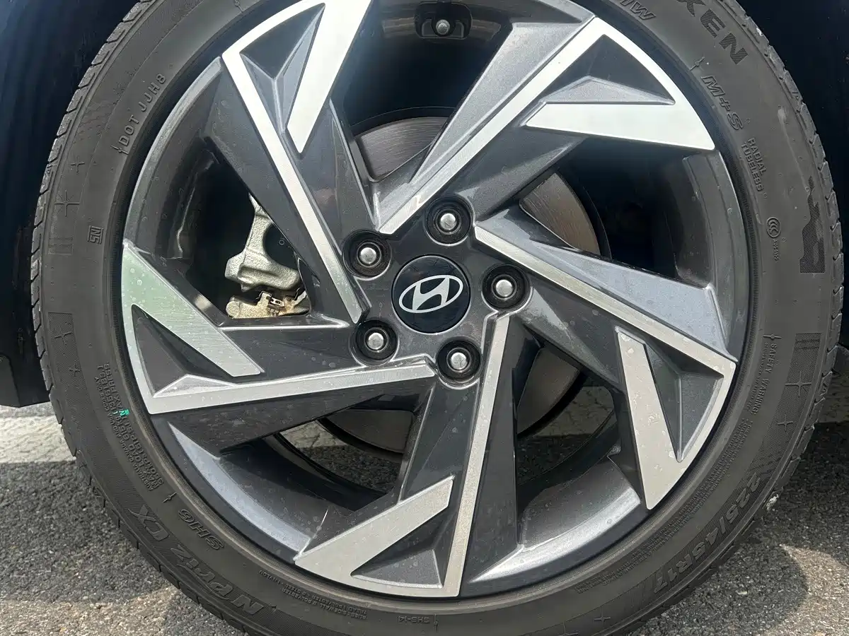 Hyundai Elantra, фото 18